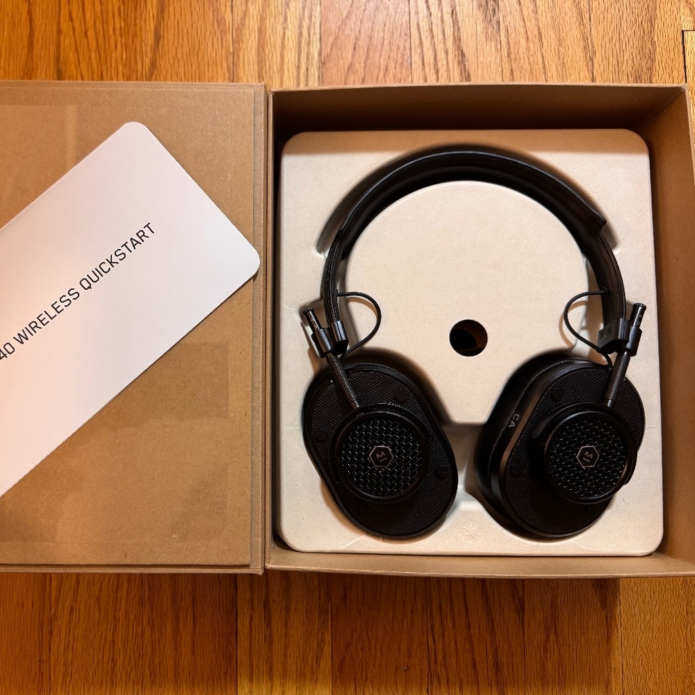 Master & Dynamic MH40 Headphones